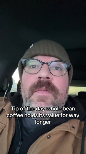 Whole Bean Coffee vs Ground Coffee: Which is Better?