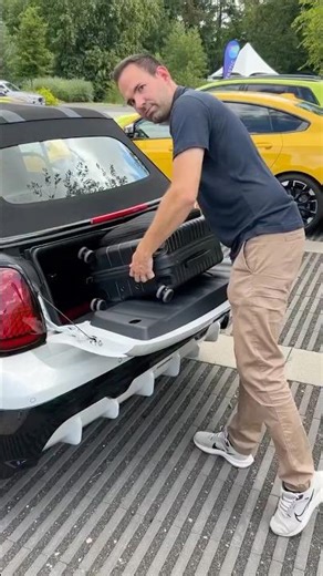 Easy load feature in the Mini Cooper Convertible! 🧳