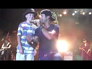 Luke Bryan Shake it for me with Logan at Porter County Fair