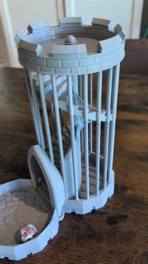 Corinna's Dice Tower #3dprinting #3dprinted