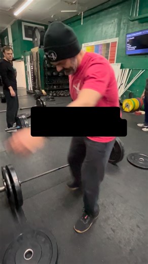 CrossFit Bridge & Tunnel on Instagram: "Deadlift Tips: Do’s & Don’ts ❌ Don’t drag or roll the bar up to your shins while you’re bent forward. Doing that forces you to start the lift already rounded and disengaged through your posterior chain. ✔️ Do walk yourself to the bar and establish your setup from a strong, neutral position: • Feet hip-width under the barbell (bar over mid-foot) • Shins vertical, minimal contact with the bar • Hips pushed back, tension in hamstrings • Lats locked in (think 