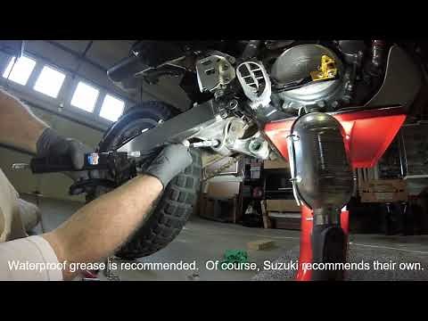 Install Lowering Links on a 2008 Suzuki DRZ400S - Part 1