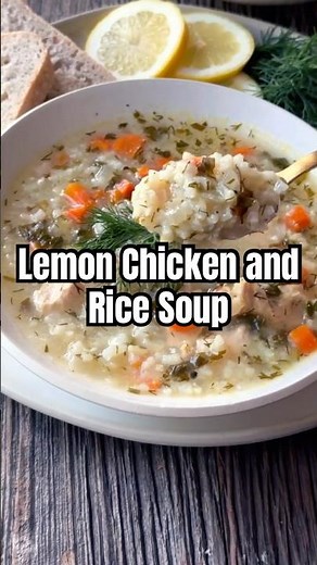 Cozy Lemon Chicken & Rice Soup 🍋