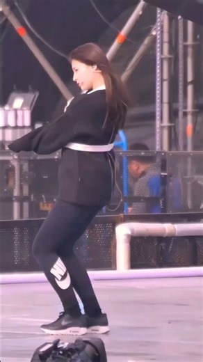 ​Nancy (MOMOLAND) - Bboom Bboom Rehearsal Moments #KpopDance #Shorts #ViralDance #KoreanIdol #viral