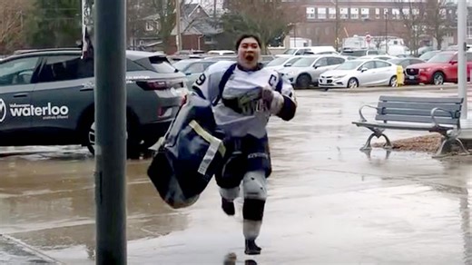 #TheMoment UBC's hockey captain ran from her med school interview to her final game