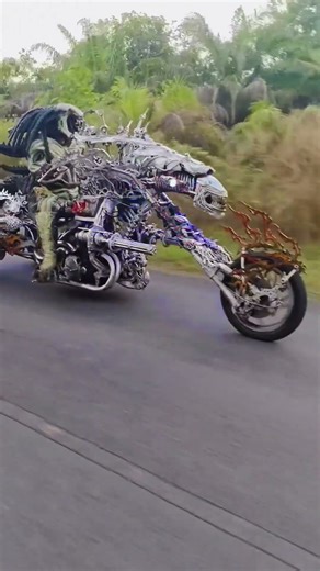 World’s Most Dangerous Custom Bike! 🔥 #AlienBike #ViralShorts #bikelovers