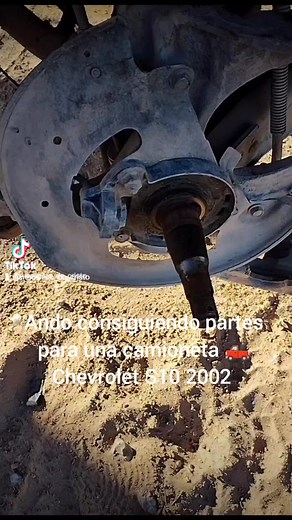 Chevrolet S10 2002 cómo va puesto sensor del ABS y que hay que desarmar, aquí se ve que tienes que quitar para llegar al sensor ABS, se tiene que quitar baleros y disco y caliper, balatas, y como va ruteado el cable del ABS | Técnico mecánico de Cristo.