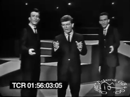 Dion & The Belmonts - Every Little Thing I Do (Live) (1959) Dion & The Belmonts brought a distinctive blend of doo-wop harmonies and rock 'n' roll spirit to their 1959 song, "Every Little Thing I Do." Emerging from the Bronx, New York, the group – Dion DiMucci, Carlo Mastrangelo, Fred Milano, and Angelo D'Aleo – fused their Italian-American roots with the growing doo-wop trend of the 1950s, creating a unique sonic footprint that captivated audiences nationwide. "Every Little Thing I Do" is a liv