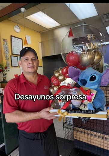 ✨DESAYUNO SORPRESA EN HOUSTON TEXAS✨ Inolvidable, mágico y lleno de amor 💕 Porque no hay mejor manera de decir “te quiero” que con un detalle que enamora desde el amanecer 🌅 Cada bandeja está decorada con pasión, sabor y ese toque especial que solo nosotros sabemos dar 💫 Sorprende, emociona y crea recuerdos que duran para siempre 🥰 📍 Houston, TX 📲 346-546-3111 #houston #htx #couple #susansballoons #katytx