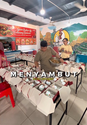 Menyambut bulan ramadhan di pantai Reviola Taliwang Botania – Solusi untuk Semua Acara ✨ SOLUTION FOR ALL EVENTS あらゆるイベントの解決策 Mulai dari acara keluarga, kantor, sekolah, meeting, sampai event besar — semua jadi lebih lengkap dengan sajian khas kami 🍽️ 📦 Nasi kotak | Snack box | Prasmanan | Event & Catering 📍 Siap antar sekota batam 📍 Taliwang botania, Cabang 1 Perum Villa Pesona Asri Blok B15 No. 1 📍 Taliwang botania Cabang 2 Ruko Graha KDA Blok D No. 14 📲 Order sekarang: 0822-8357-6115 💬