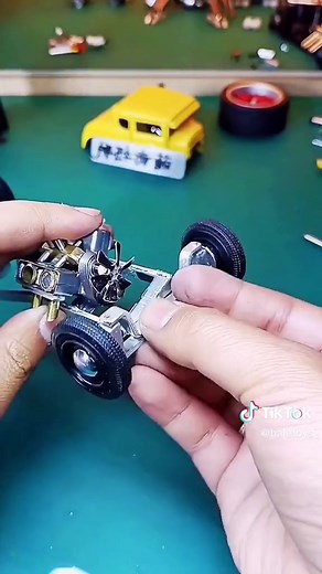 Ford V4 engine dynamic model 2/3 #RC car #RC fans #modelcar #carmodel #toys #RC toys