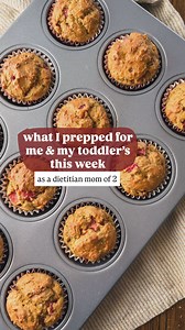 follow & comment ‘PREP’ for the recipes 🙌🏼 If you’re new here hiii🤗 this is my weekly habit bc as a working mom of two littles & wife to a firefighter, prepping helps me on my solo days the hubs on his dad duty days Here’s what I prepped this week👇🏼 – strawberry carrot muffins 🍓🥕 – strawberry cottage cheese pancakes (egg free but can add an egg if you want) – strawberry choco chip perfect bar dupe (will eat the chippies off sissy’s) – roasted carrot fries & butternut squash zig zags I als