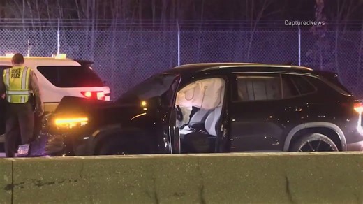 1 person killed in 3-car crash overnight on inbound Eisenhower Expressway, Illinois State Police say