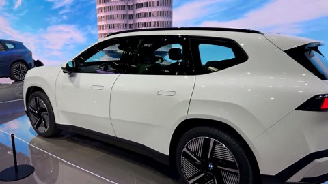 2026 BMW iX 50 xDrive