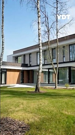 A Home Worth the Wait! New VDT Review: 630 m², a Grand Piano Staircase, a Formula 1 Garage, and a...
