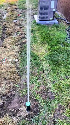 Watch this sprinkler spray around this AC unit! No more wasted water! 💦💯#sprinklersystem #irrigreen