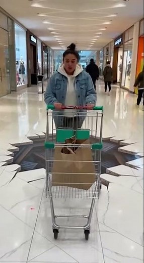 😂 She completely FROZE! Floor collapse prank in busy mall goes viral