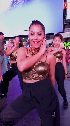 Oh Mama! TETEMA😍 in Times Square, New York | Rayvanny, Nora Fatehi | Shreya Ghoshal, Vishal Mishra