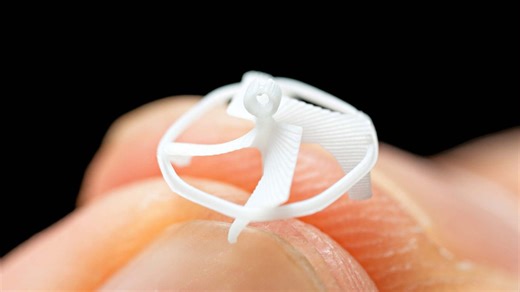 Des chercheurs créent le plus petit robot volant au monde