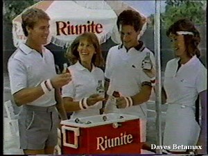 Riunite Commercial 1985 Riunite on ice Riunite so nice have a little Riunite