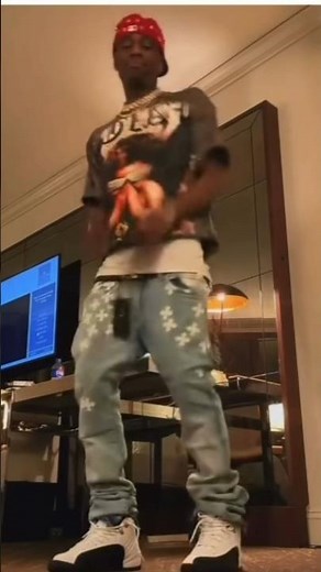 Soulja Boy Teaches Us How To The 'Bird Walk' Dance