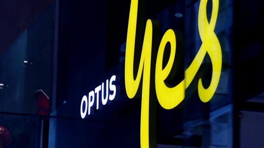 ‘SOS only’: Gold Coast hit by mass Optus outage