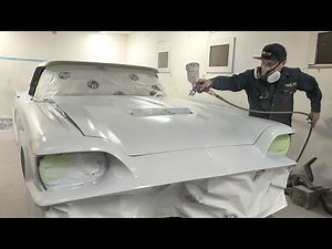 Priming the Ford Thunderbird with a high builder primer ✅