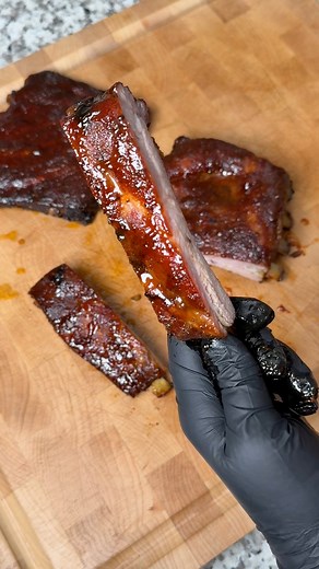 I tried out the new GE Profile Smart Indoor Smoker and here’s how it went… #bbqlovers #smokedmeat #bbqribs | Married to BBQ