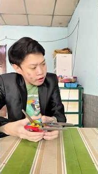 กรรไกรคนรวย VS กรรไกรคนจน