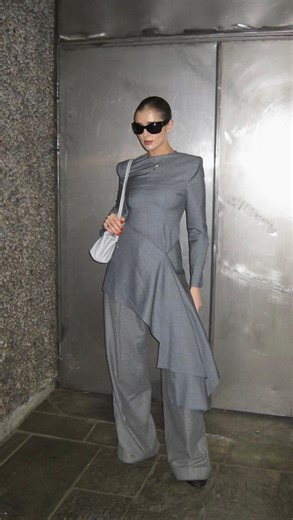 Sofwave is a cutting-edge, non-invasive facelift that uses advanced ultrasound technology to smooth, tighten, and rejuvenate by stimulating collagen where it’s needed most. By delivering heat precisely 1.5 mm beneath the skin’s surface, it triggers the body’s natural healing response to improve elasticity, soften lines, and restore a firmer appearance. Each Sofwave treatment is expertly tailored to your skin, providing a safe, effective solution with no downtime and visible results from your fir