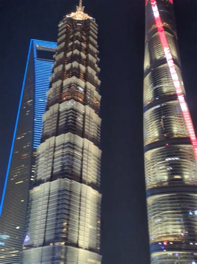 Exploring Shanghai's Iconic Skyscrapers: A Summer Adventure