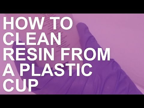 How to Clean Resin From a Plastic Cup