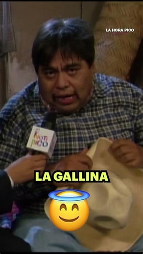 La gallina que salvo a un hombre 😅 #LaHoraPico #comedia #humor