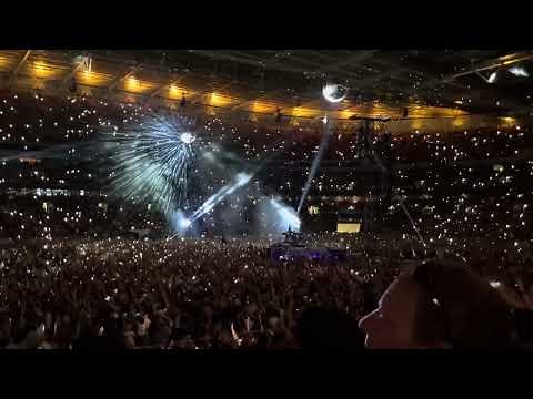 Blur - The Universal (Live - Wembley Stadium - 8th July, 2023)