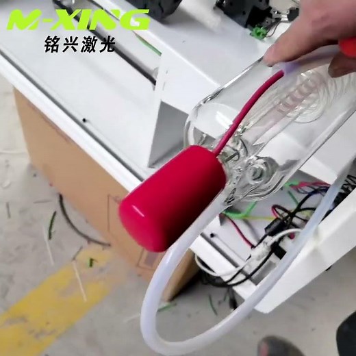 Reci laser tube installation operation video