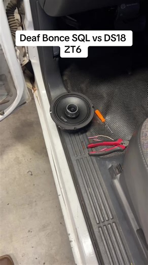 Deaf Bonce SQL vs DS18 ZT6: Speaker Performance Test