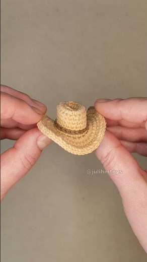 Crochet cowboy hat video tutorial available on my channel 🧶 #crochetcowboyhat #crochet #cowboyhat