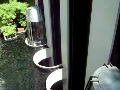 AMAZING 1986 outdoor scenic Mitsubishi elevators @ Pan Pacific hotel in Singapore