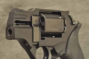 Review: Chiappa Rhino 200DS - Handguns
