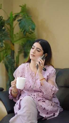 Mansi Rajani on Instagram: "India’s No.1 Android smartphone at an UNBELIEVABLE price! 😱📱 Samsung Galaxy S24 — packed with Snapdragon 8 Gen 3, Galaxy AI features & a 50MP Pro camera 💥 Aur ab sirf ₹39,999 in the Flipkart Big Billion Days Sale with S24 Pass! 🚀 Multitasking ✔️ 🎮 Gaming ✔️ 📸 Stunning camera shots ✔️ = Ek hi phone, sab kuch pro level! 👉 Don’t miss this dhamaka deal — comment Link ,I will DM you the link #AD #FlipkartBigBillionDays #GalaxyS24 #SaleAlert #BestDeal #SamsungIndia"