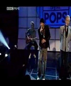 Craig David - Rise & Fall (ft.Sting)(Live @ Totp)(9-5-2003)