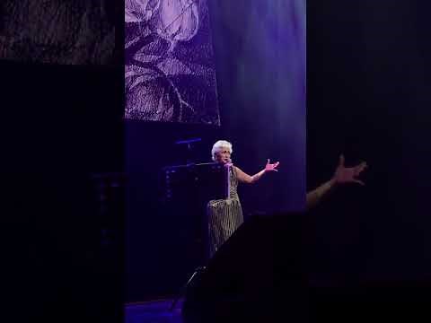 Celeste Legaspi sings Filipino translation of La Vie En Rose"..."Kulay Rosas"
