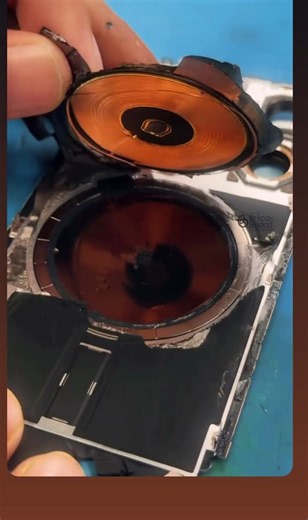 iphone 16 pro back glass change #viral #trending #reels #iphone #barnala #punjabi