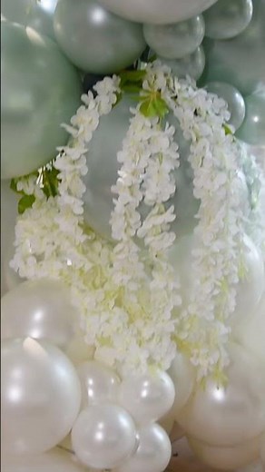 PREVIEW How to Build Balloon Garland on a Staircase #shorts