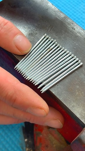 1.3M views · 758 reactions | Effective Removal Tool #tipcentric #tips #tipsandtricks #maker #rustremoval #diy #tools | TIP Centric | Facebook