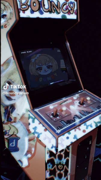 Press start to play ((I had so much fun making this. Let me know if you want a tutorial )) Makeup concept: Arcade Carpet Clown (blacklight edition) #clowngirl #clown #clownmakeup #blacklightmakeup #arcadeclown #arcademakeup #bouncyclown