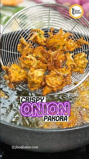 Crispy Onion Pakora Recipe by Food Fusion