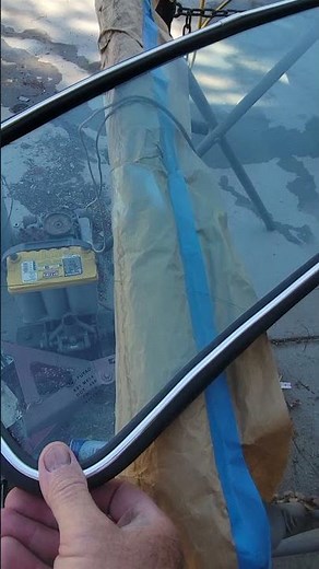 VW Convertible windshields CRACK......