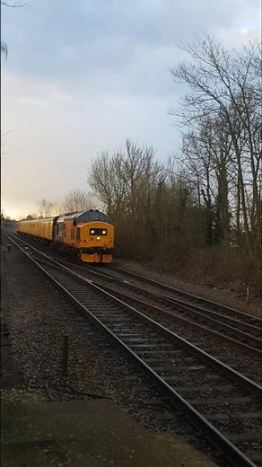 class 37s network rail test train 37419 37405 thrash