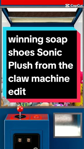 Winning soap shoes Sonic Plush from the claw machine edit